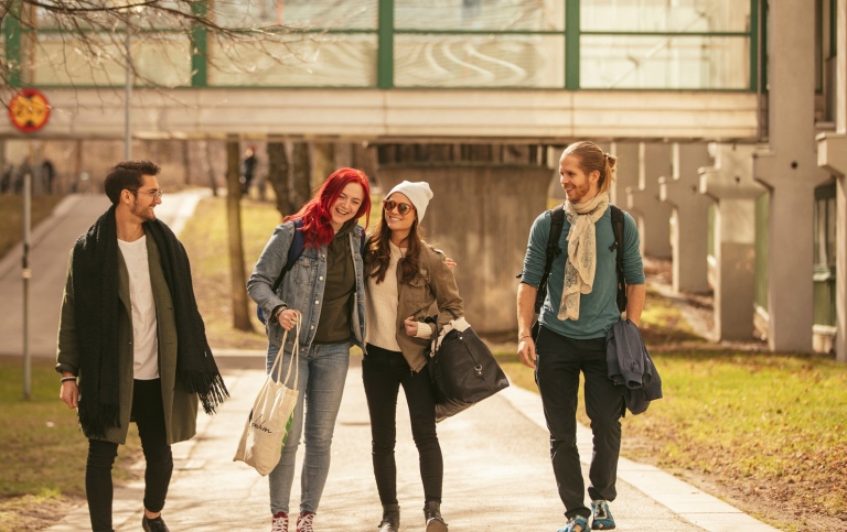 Students walking around campus, photo: Niklas Björling/Stockholm University